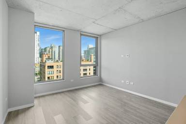 Main picture of 959 W Washington Blvd