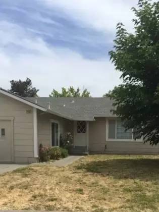 Main picture of 7415 Circle Dr