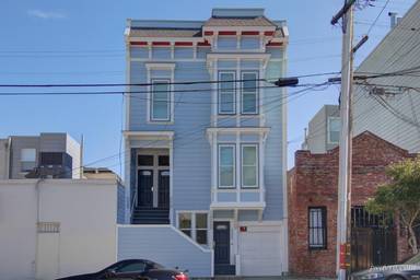 Main picture of 1751 Greenwich St