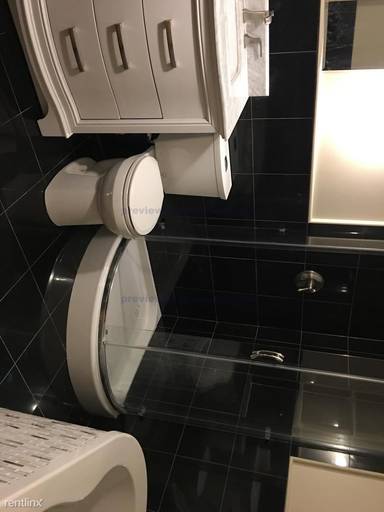 Main picture of 1778 Commonwealth Ave