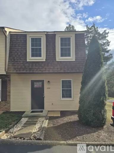 Main picture of Golden Pond Townhomes