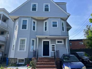 Main picture of 42-44 Irwin St. - Apt 3-2