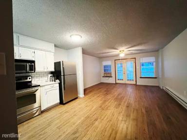 Main picture of 190 Stirling Ct