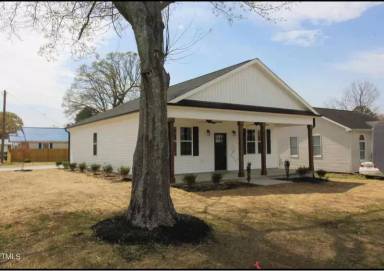 Main picture of 172 E Jackson St