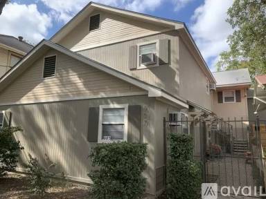 Main picture of 607 Barbe St