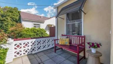 Main picture of 5230 15th Ave