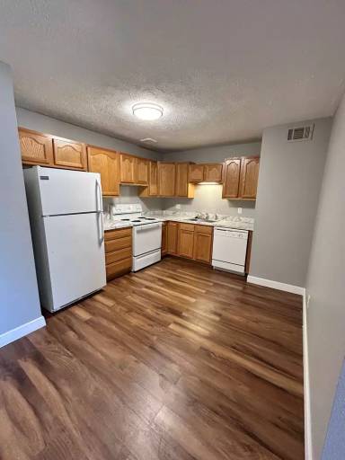 Main picture of 2220 C St