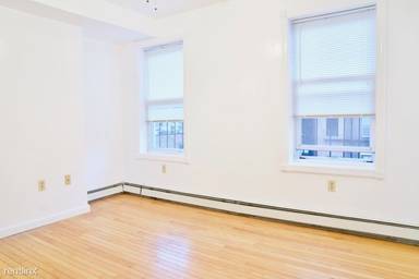 Main picture of 235 Northampton St