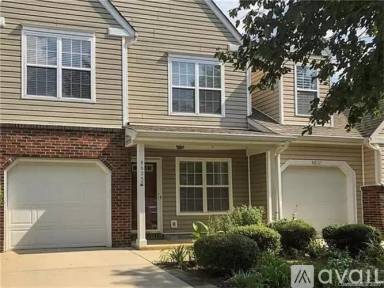 Main picture of 8825 Scotch Heather Way