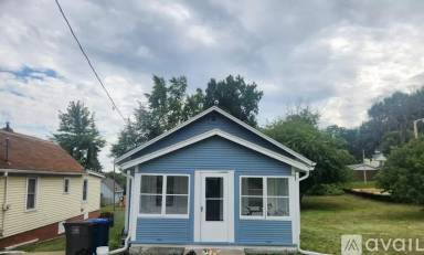 Main picture of 210 Fulton Dr