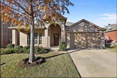 Main picture of 1104 Chambers Ln