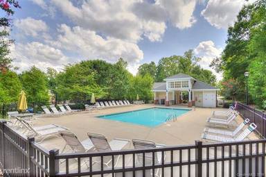 Main picture of 10902 Princeton Commons Dr