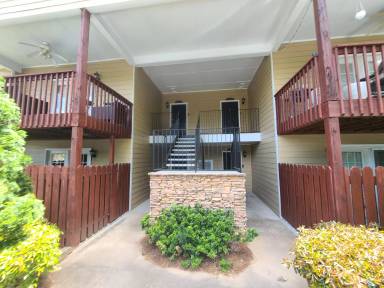 Main picture of 106 Brighton Pt