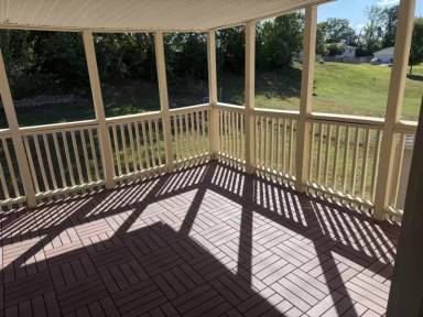 Main picture of 3850 Jeff Dr