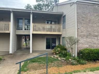 Main picture of 6679 Whispering Oak Pl