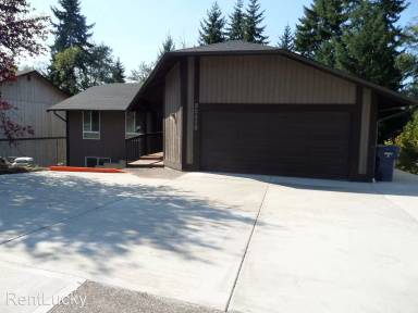 Main picture of 32413 6th Ave SW