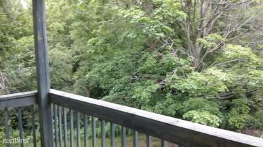 Main picture of 2006 NW Hickory Ln