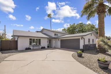 Main picture of 8701 E Edward Ave