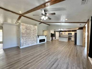 Main picture of 2288 Alamosa Dr