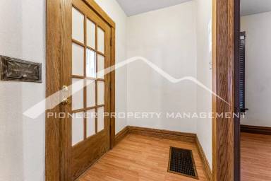 Main picture of 3240 N Josephine St