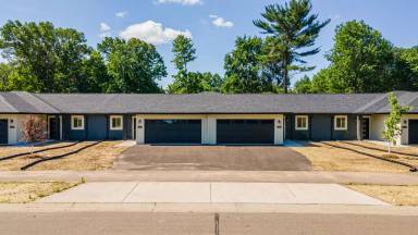 Main picture of 1139 Saint Andrews Dr