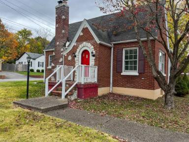 Main picture of 154 N Alta Ave