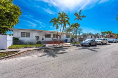 Main picture of 323 NW 21st Ave