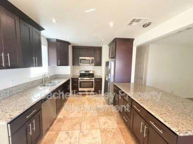 Main picture of 11155 Pomelo Dr