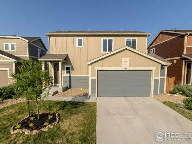 Main picture of 426 Pavo Pl