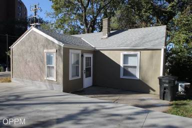 Main picture of 3628 S 24th St