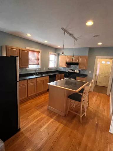Main picture of 49 Wellington Rd