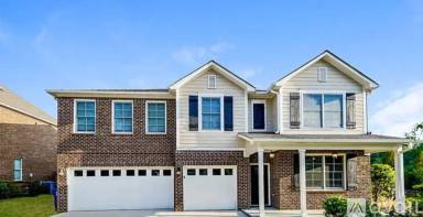 Main picture of 1205 Hunters Gate Dr