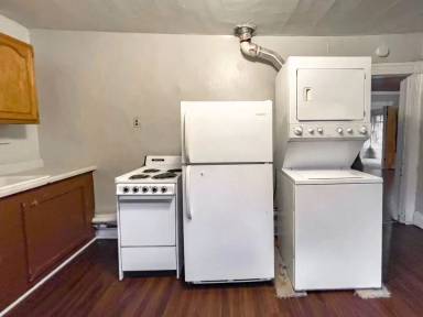 Main picture of 804 W Ashland Ave