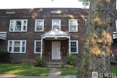 Main picture of 219 Olive St
