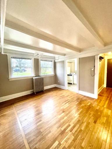 Main picture of McKellar Apartments
