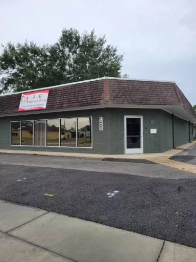 Main picture of 1420 Ingalls Ave