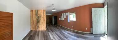Main picture of 9824 Highway 421 S