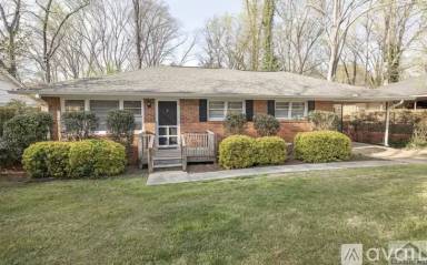 Main picture of 559 Woodland Hills Dr