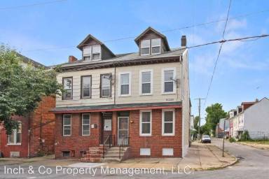 Main picture of 119 E Boundary Ave