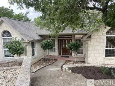 Main picture of 1906 Summit Ridge Dr