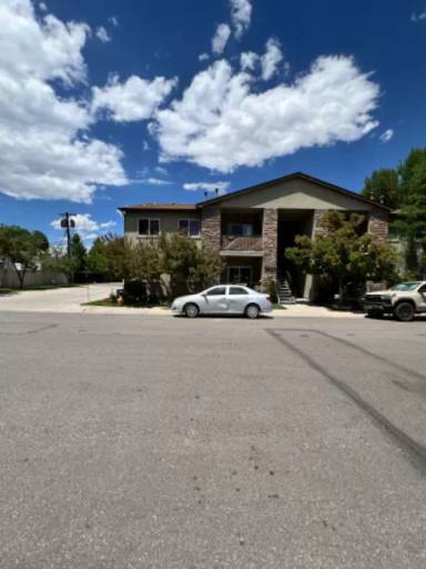 Main picture of 5633 E Atlantic Pl