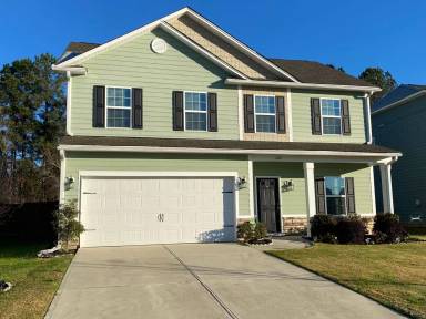 Main picture of 245 Tulip Dr