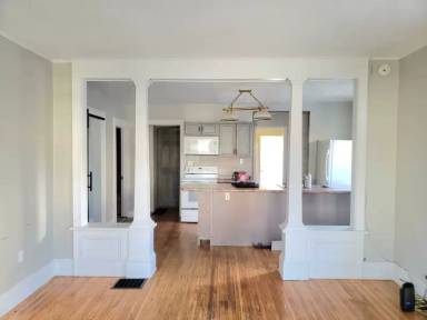 Main picture of 64 Wood St