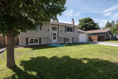 Main picture of 1310 E Locust Ave