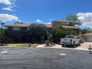 Main picture of 570 S 440 East Cir