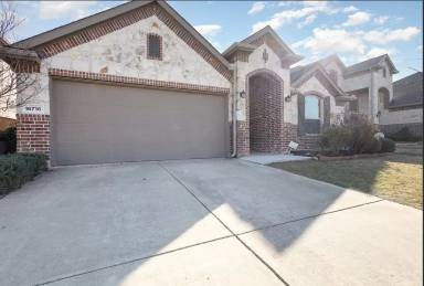 Main picture of 16716 Lincoln Park Ln