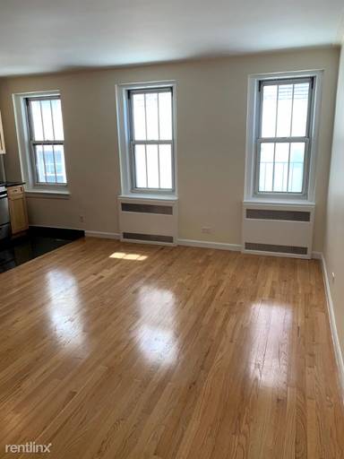 Main picture of 1 Jane St