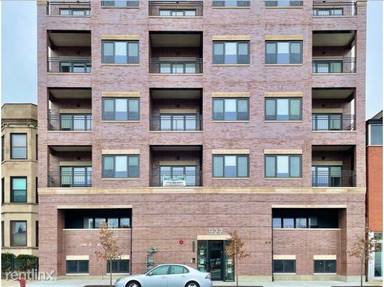 Main picture of 927-29 W Irving Park Rd