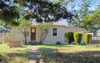Main picture of 813 Blattman Rd