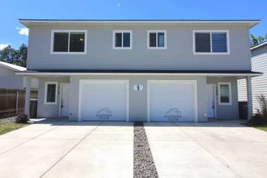 Main picture of 9 N Jefferson Pl